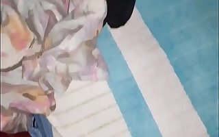 Cumshot in all directions teen legs