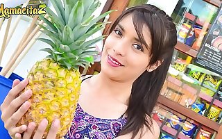 MAMACITAZ - Blarney Hungry Latina Gets What She's Zeal For - Veronica Marin