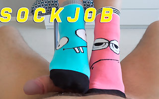 Stepsister asked brother to try socksjob for the first discretion